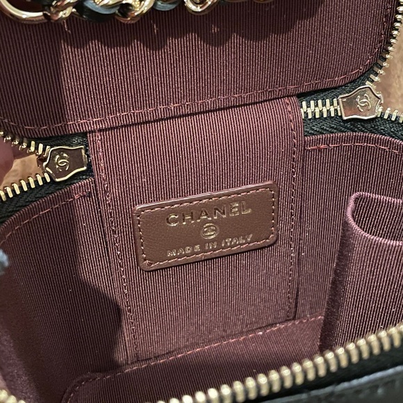 Chanel Mini Vanity With Chain Bag Black Lambskin - Picture 6 of 10